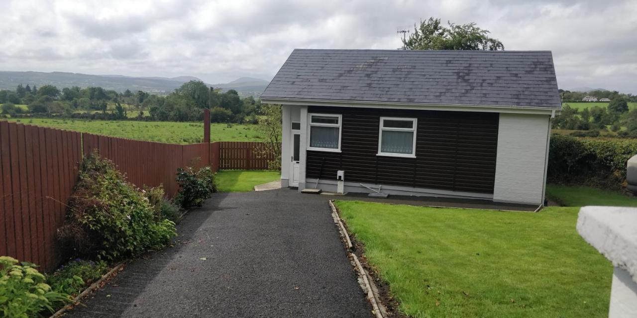 The Bungalow Self-Catering Accommodation Ballybofey Dış mekan fotoğraf